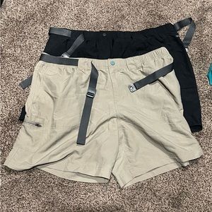 Columbia Sandy river cargo shorts